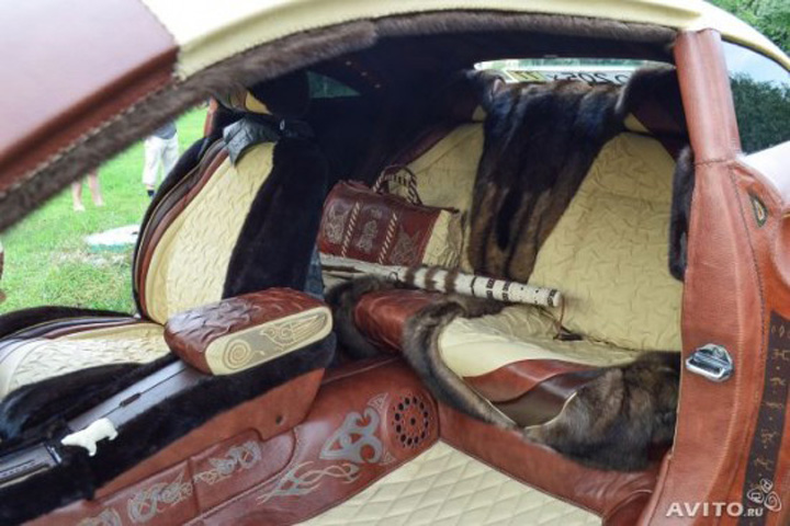 leather-car5-550x366 - Ziarul National