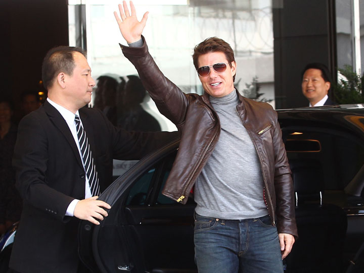 Tom Cruise - Ziarul National