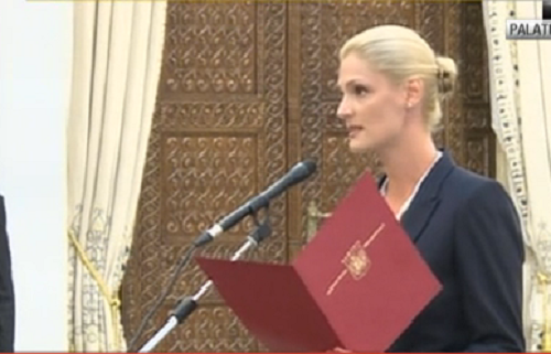 Noul ministru la Transporturi, decis oficial! Ramona Manescu a depus juramantul!