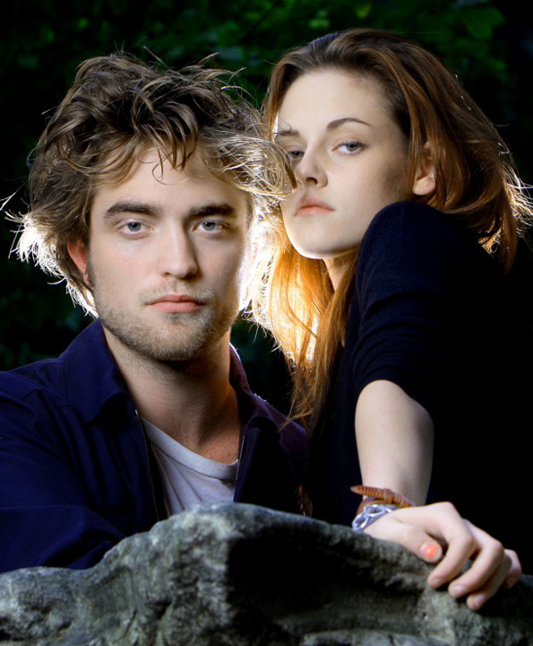 Actorii “Twilight” sunt la un pas de impacare:  Robert Pattinson e obsedat de Kristen Stewart