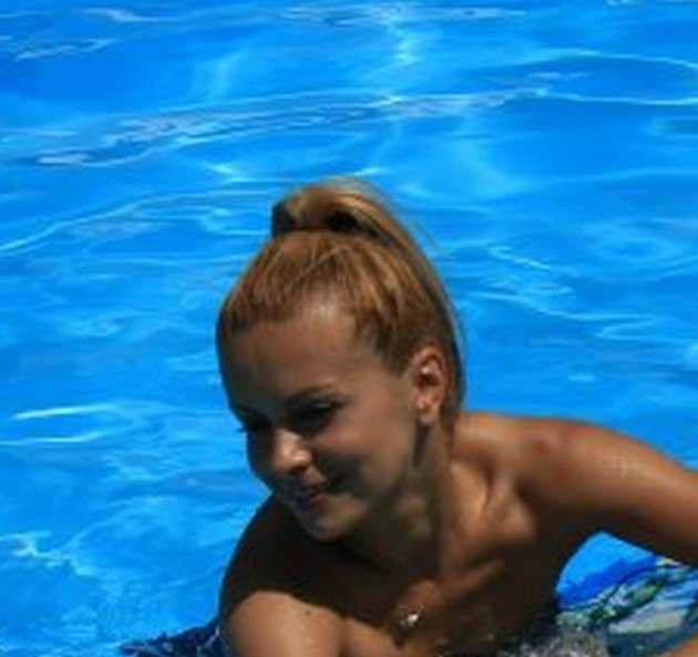 Simona Gherghe, distractie maxima in vacanta, alaturi de iubitul ei! (FOTO)