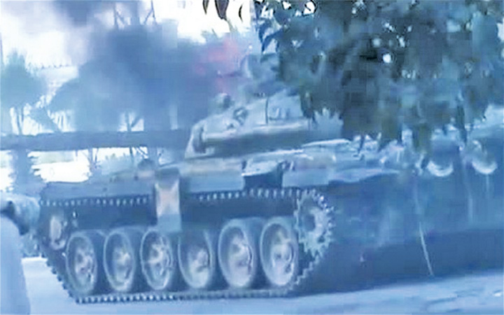 syria-Aleppo-tank_2287319b - Ziarul National