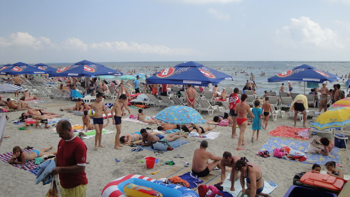 TRAGEDIE pe litoral: Turistii au INGHETAT cand au ajuns pe plaja la Mamaia!