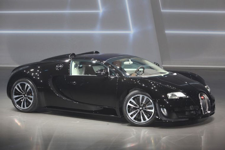 Bugatti de 2,3 milioane de euro la Salonul auto de la Frankfurt