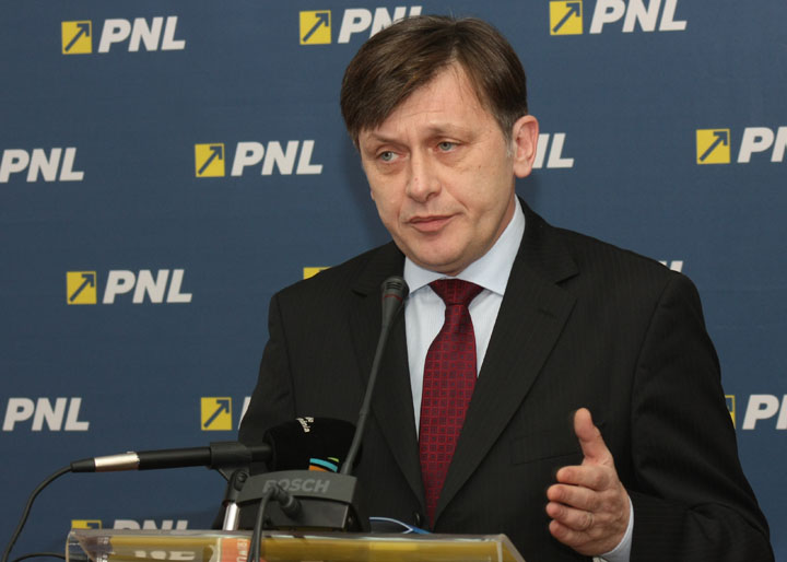 Antonescu: Presedintele trebuie sa ofere garantii, nu liniste