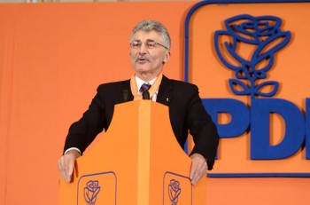 Ioan Oltean - Consiliul National PDL - Narcis Pop (28) - Ziarul National