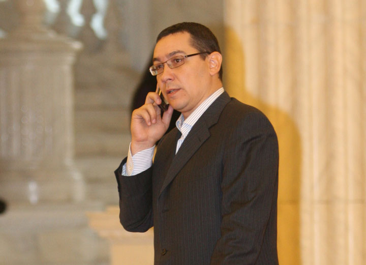 Ponta: Orice ministru atacat de Basescu trebuie sa se bucure de solidaritatea mea ca premier
