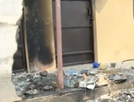 Masacru: Zeci de studenti ucisi intr-un camin!