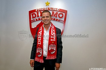 flavius stoican medalion - Ziarul National