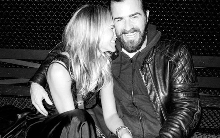 Prietenii lui Justin Theroux pun bani grei la bataie: Au pariat pe 100.000 de dolari ca nu se va insura cu Jennifer Aniston