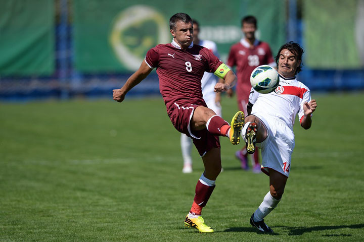 Megascandal dupa debutul Rapidului in Liga a doua. Pancu da in copii!