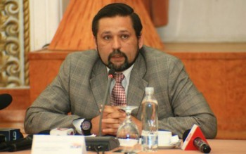 robi - Ziarul National