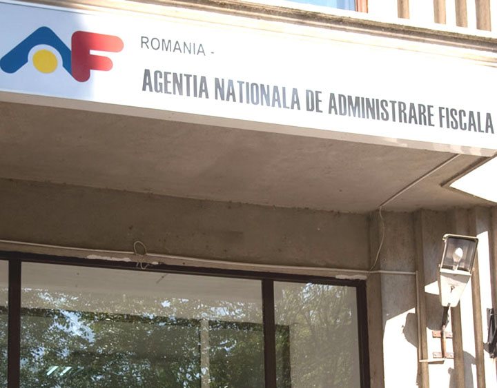 Zece persoane cu averi foarte mari, luate la verificat de ANAF