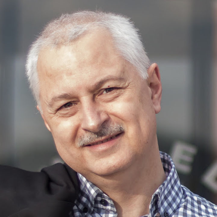 Pesedisti cu datorii la stat „sponsorizati” de Transelectrica