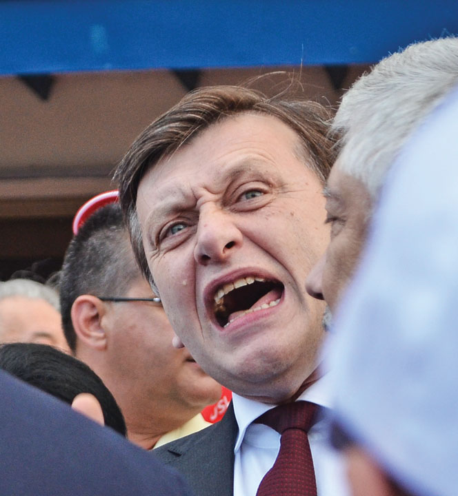Antonescu: Nu-i permit lui Ponta sa ma faca mincinos. USL se afla intr-o situatie grea