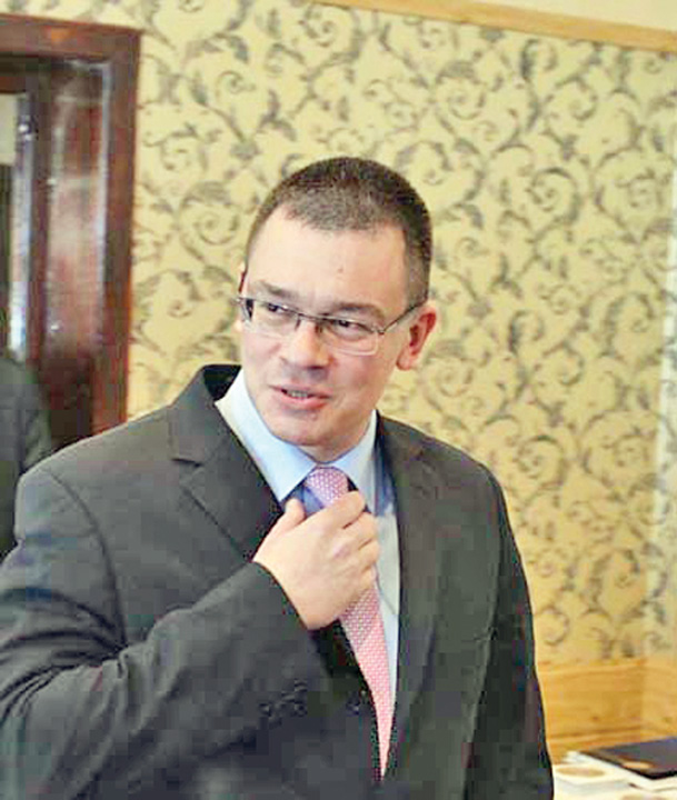 Mihai-Razvan-Ungureanu - Ziarul National