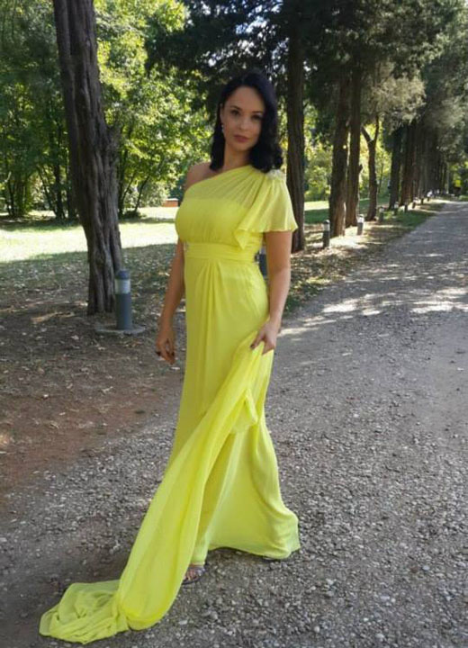 andreea marin galben - Ziarul National