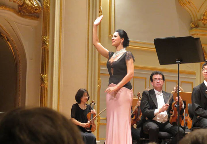 angela gheorghiu colier - Ziarul National