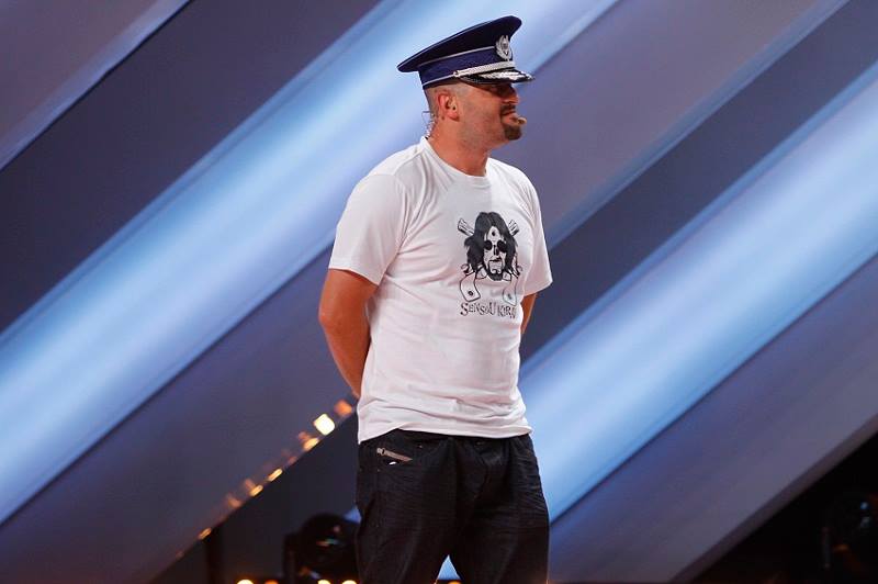 Cheloo dezvaluie ca a baut cu un cunoscut cantaret: „Ne-am imbatat ingrozitor”