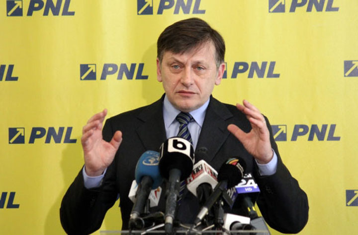 Antonescu: Nu am avut nicio discutie cu Ponta privitor la modificarile Codului Penal si nici cu altcineva