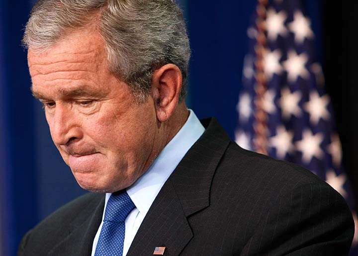 George W. Bush trece prin momente dificile. A fost operat la inima!