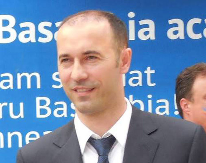 iulian dumitrescu - Ziarul National