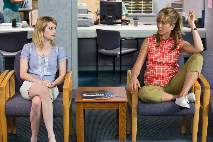 Jennifer Aniston, la cutite cu nepoata Juliei Roberts