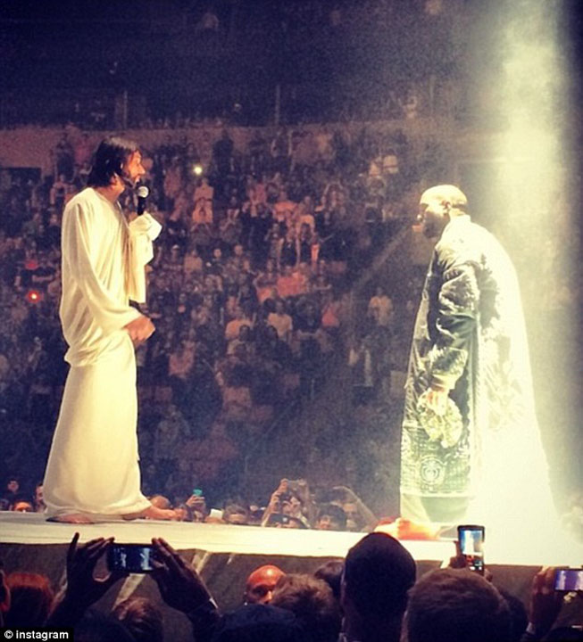 kanye - Ziarul National