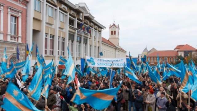 Scandal la mitingul secuilor! Autoritatile romane, acuzate de SABOTAJ!