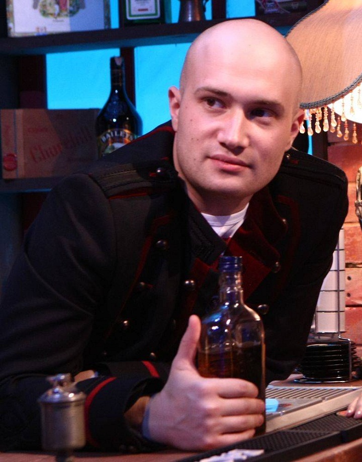 Mihai Bendeac renunta la “iComedy” fiindca nu a fost lasat sa-l invite pe EL in emisiune!