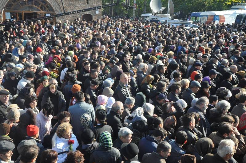Sfantul Dumitru: Noapte alba pentru mii de pelerini!