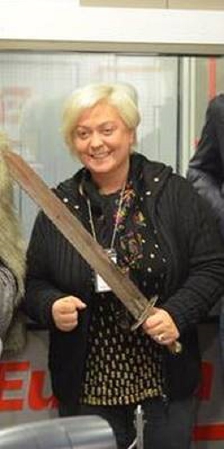Schimbare radicala: Cum arata Monica Anghel  FARA MACHIAJ!