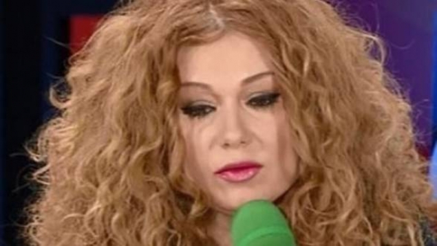 Mama Veronicai A. Cara se zbate intre viata si moarte! “Sper ca bunul Dumnezeu sa nu mi-o ia!”