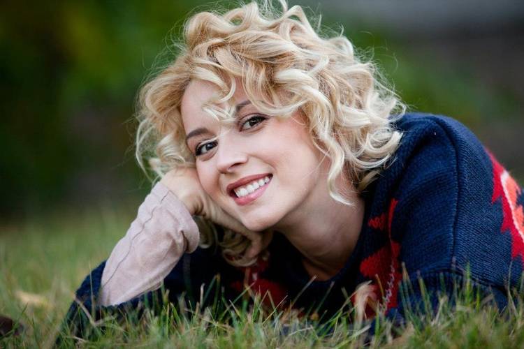 Diana Dumitrescu: „Nu inteleg de ce oamenii pe care ii ajuti cel mai mult iti dau in cap!”