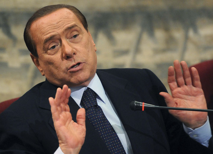 Berlusconi, judecat pentru prostitutie cu minori si falsificare de probe