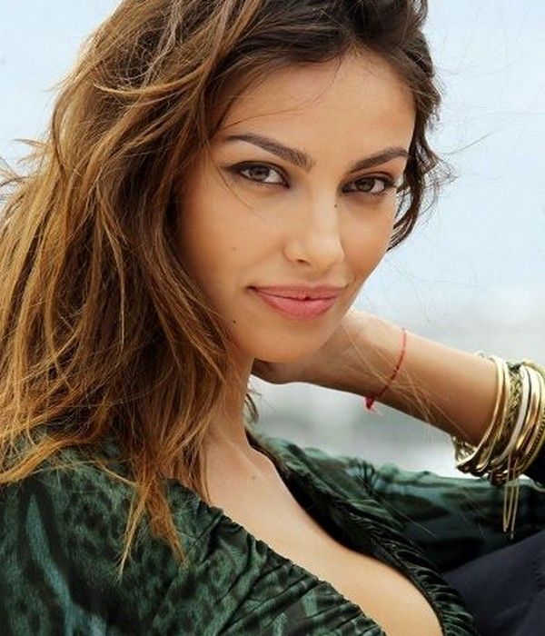 Madalina Ghenea, tratata ca o adevarata printesa la Bucuresti!