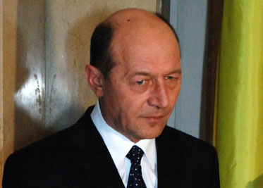 Basescu: Ponta, Antonescu si Zgonea sa demisioneze imediat