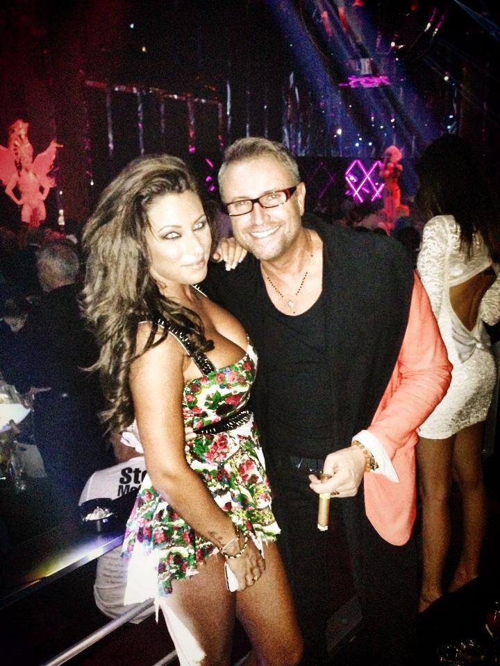 Botezatu revine in forta! Party de zile mari cu Roxana Vancea