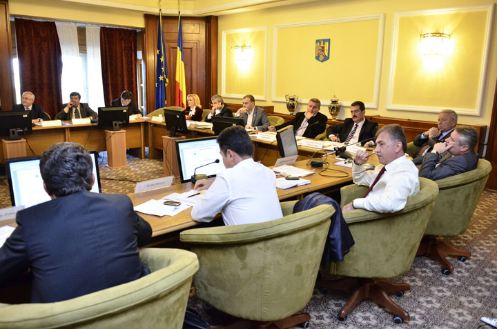 comisie rosia montana - Narcis Pop 35 - Ziarul National