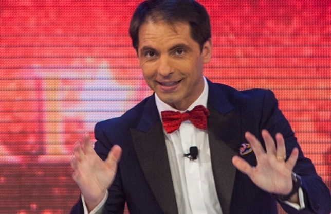 Dan Negru, dezamagit: „Consumul excesiv de fete care danseaza la Capatos dauneaza grav calificarii”