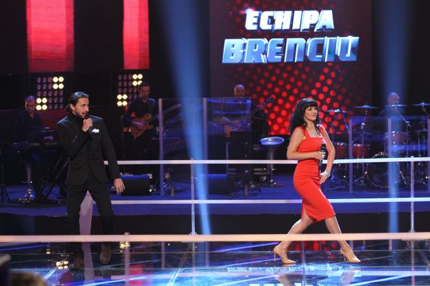 Vocea Romaniei: „CEL MAI BUN MOMENT din istoria emisiunii”! Concurentii care au ridicat juratii de pe scaune!