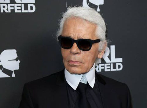 Karl Lagerfeld, pus la zid de grasute