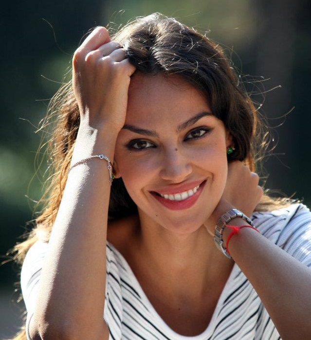 Madalina Ghenea, mesaj straniu de la un arab! Nimeni nu a inteles ce a vrut sa-i transmita!