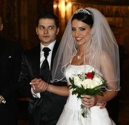 Liviu Varciu nu se poate abtine! Ce glume face in emisiunea sa pe seama Adelinei Pestritu