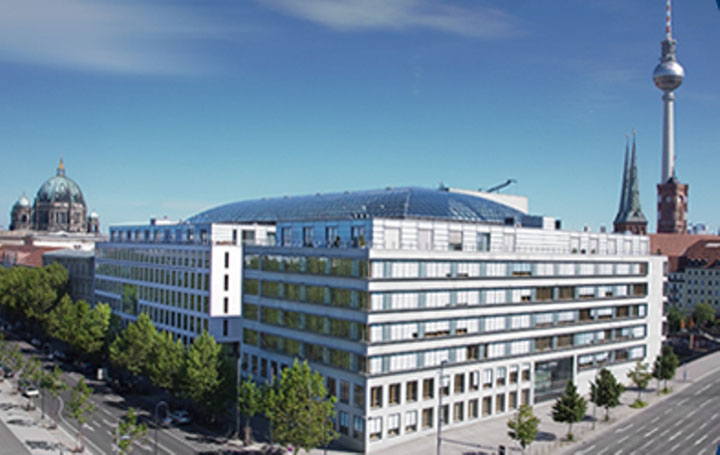 sediul camerei germane de comert - Ziarul National