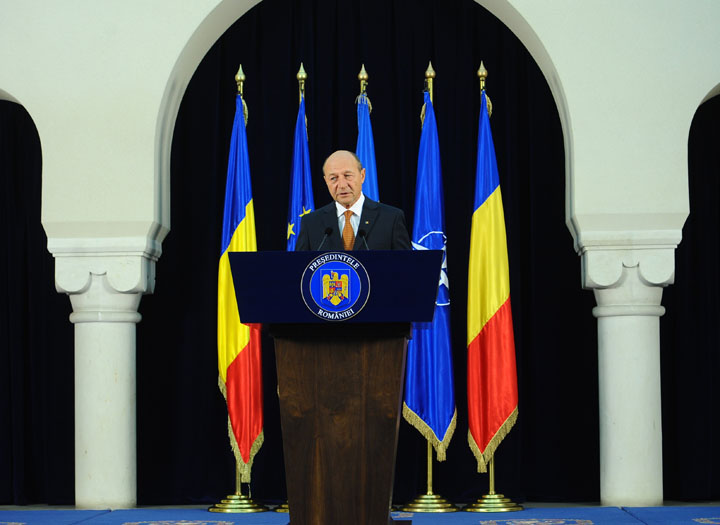 traian basescu - Ziarul National