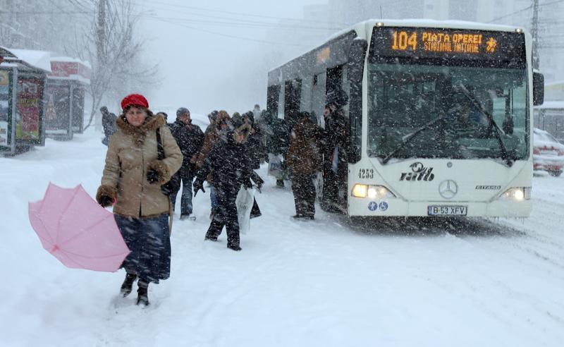 RATB, program de sarbatori: Cum circula mijloacele de transport in Capitala, de Craciun si Revelion!