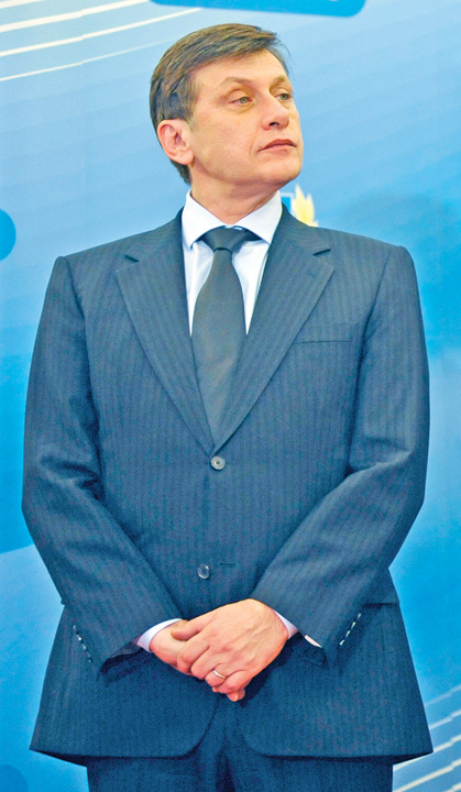 CRIN ANTONESCU=FANE (279) - Ziarul National