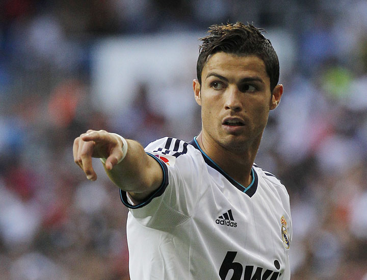 Cristiano Ronaldo bate record dupa record