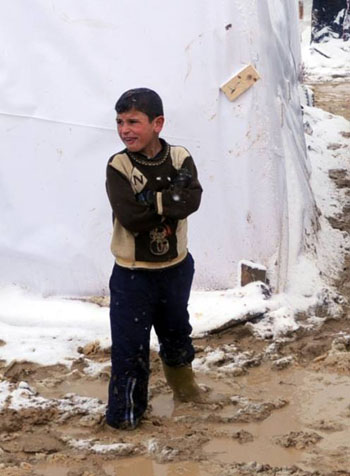 Disperare, a venit iarna in taberele de refugiati - Ziarul National